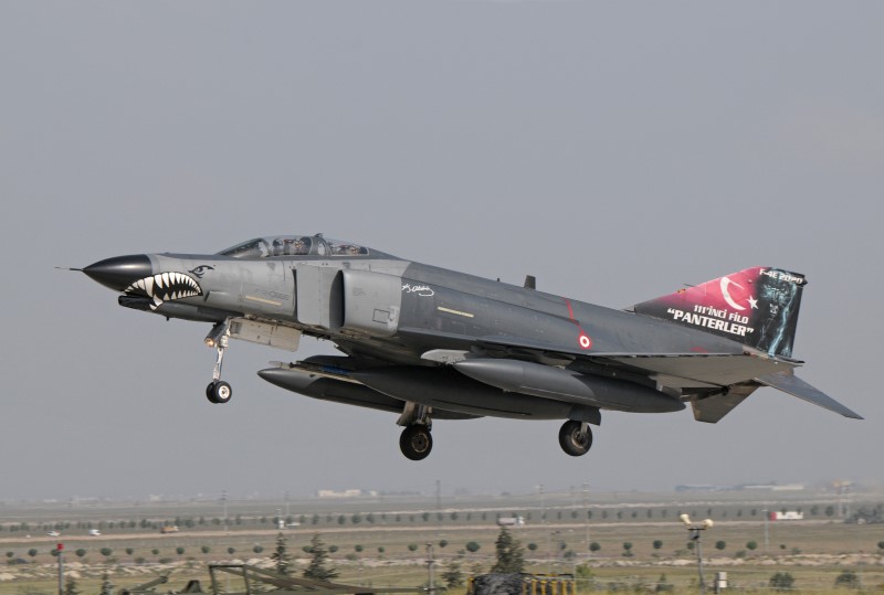 Photo 24.JPG - This F-4E was visiting the ILA in Berlin and still wearing colorful tail of 111. Filo